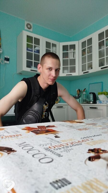 Ярослав, 21, Туле — анкета №2888408