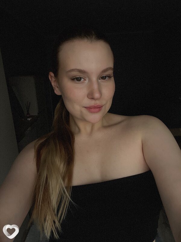 Анна, 22, Бресте — анкета №2888355