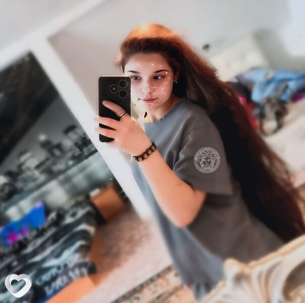 Daria, 19, Новокуйбышевске — анкета №2888558