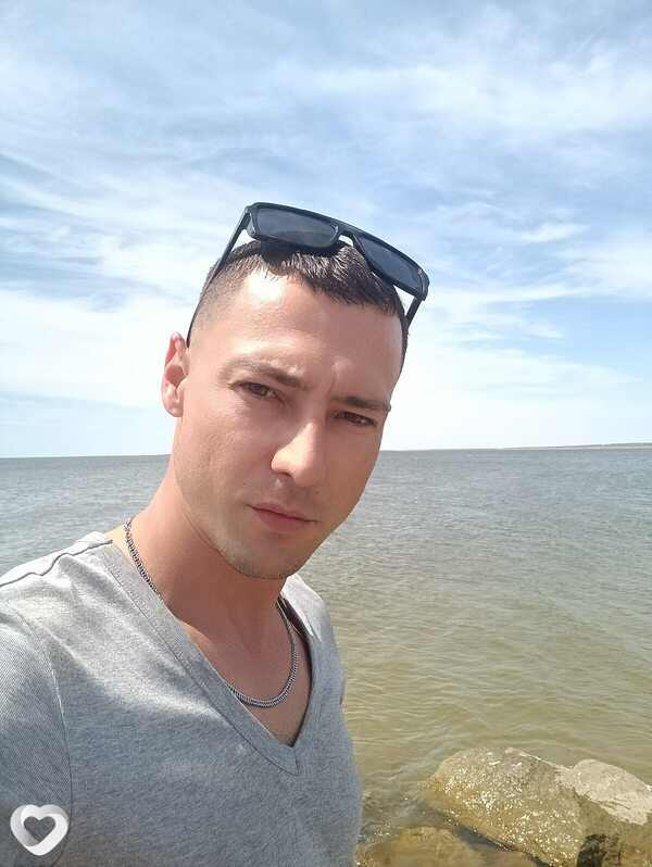 Виктор, 34, Донецке — анкета №2888564