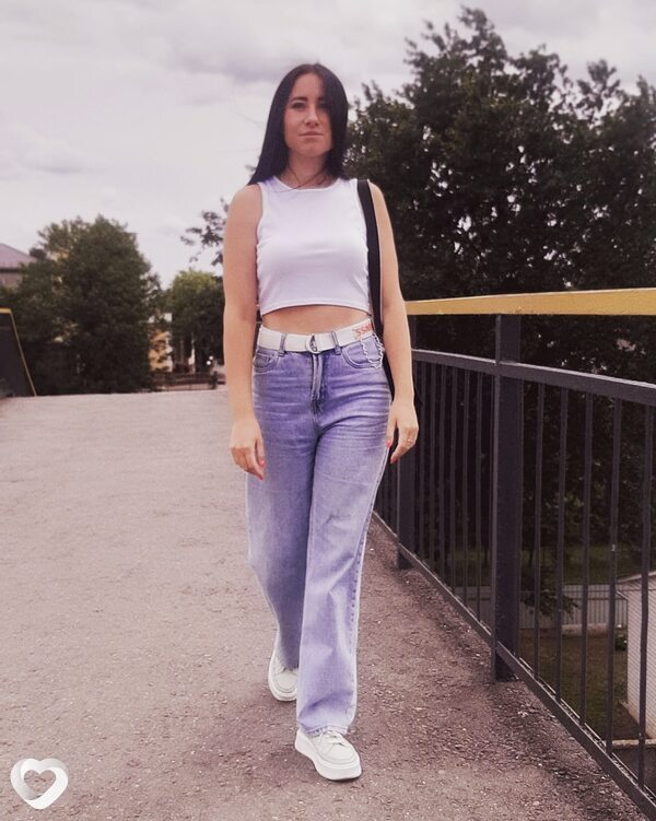 Карина, 29, Барановичах — анкета №2888630
