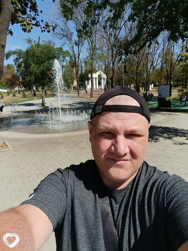 Виктор, 38, Мариуполе — анкета №2888601