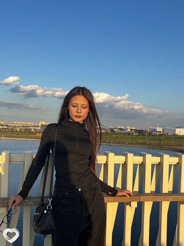 Юля, 18, Магнитогорске — анкета №2888983