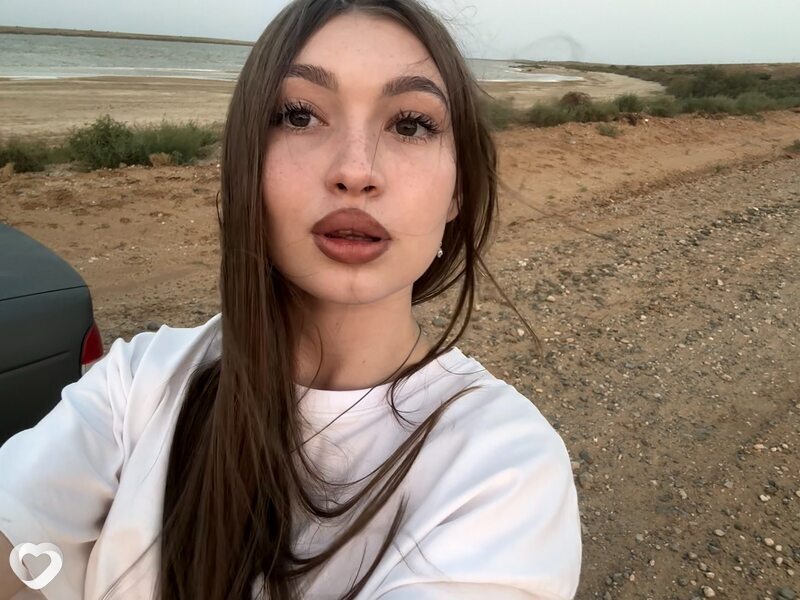 Виктория, 19, Астрахани — анкета №2889484