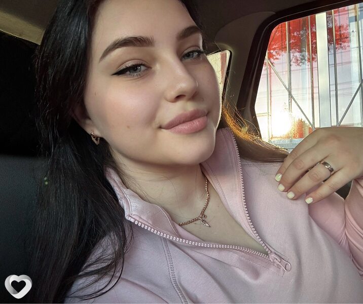 Ольга, 21, Энгельсе — анкета №2889337