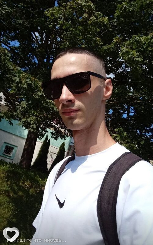 Илья, 24, Минске — анкета №2889534
