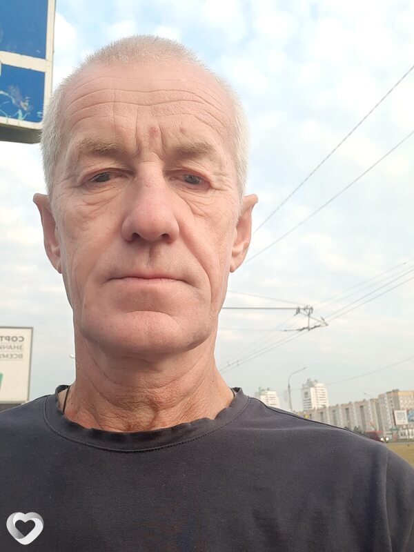 Виктор, Чашники