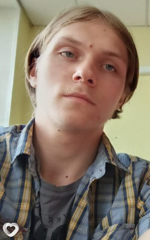 Александр, 19, Владивостоке — анкета №2890685