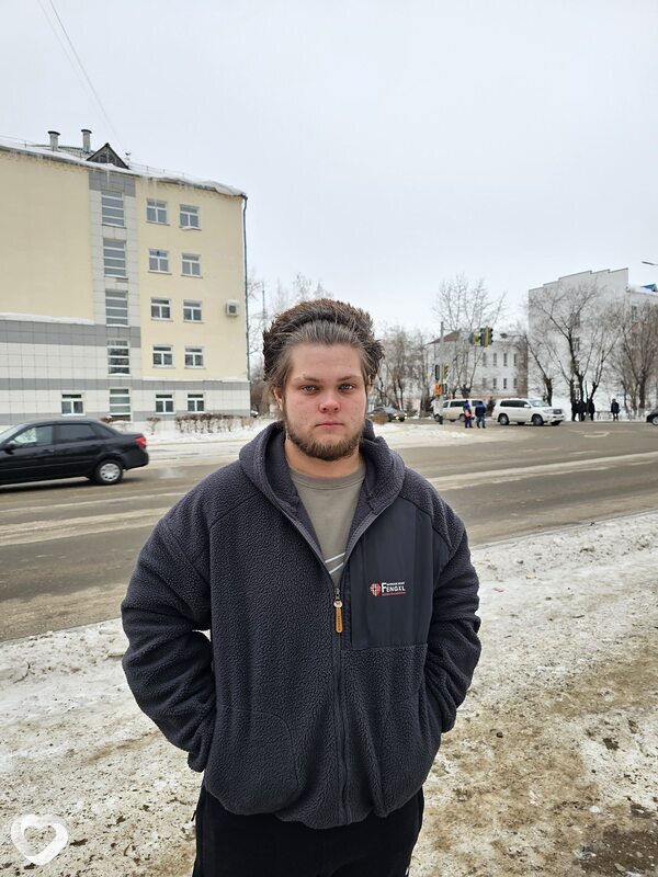 Артем, 19, Петропавловске — анкета №2890730