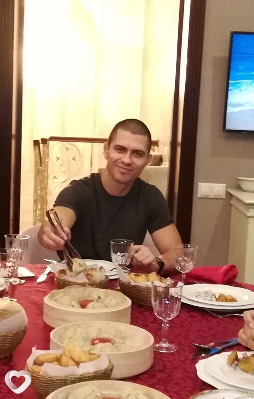 Артём, 39, Донецке — анкета №2891216