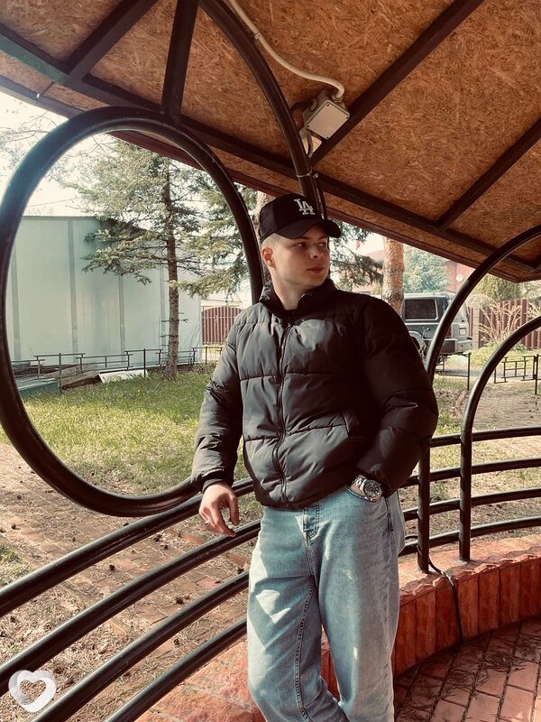 Ярослав, 22, Санкт-Петербурге — анкета №2891342