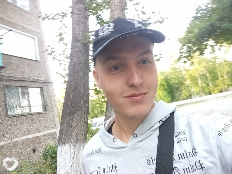 Игорь, 21, Караганде — анкета №2891514