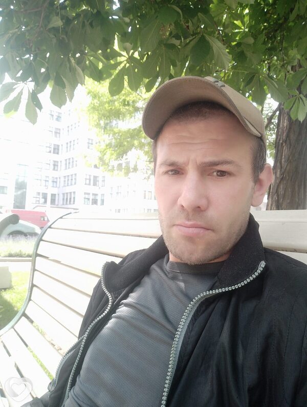 Тарас Викторович, 41, Харькове — анкета №2891583