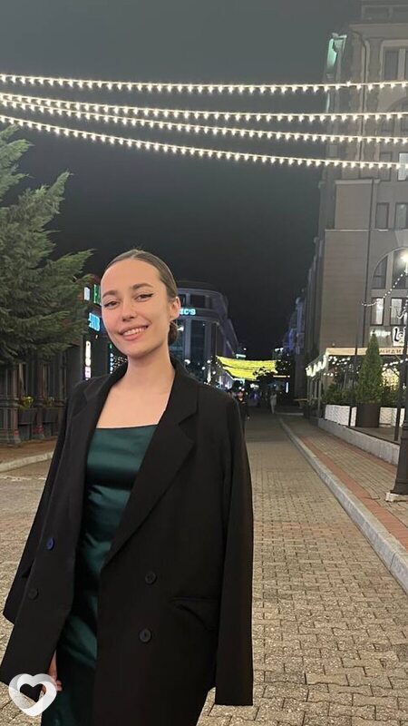 Ксения, 21, Волновахе — анкета №2891844