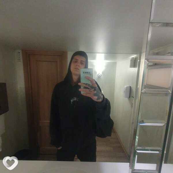 Кирилл, 21, Орёл — анкета №2891648
