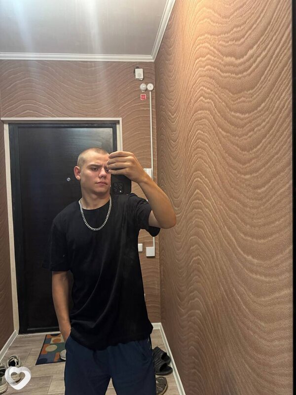 Кирилл, 19, Гомеле — анкета №2893013