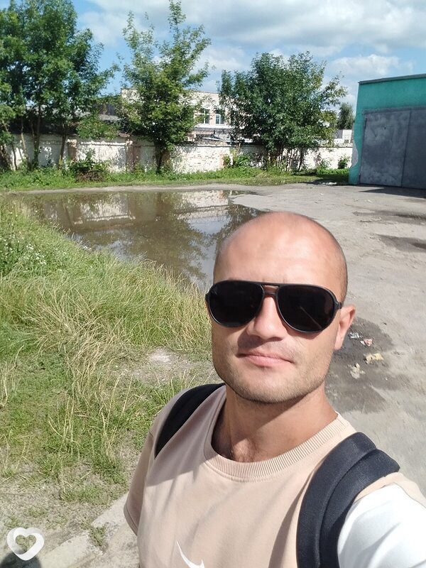 Антон, 33, Усинске — анкета №2892918