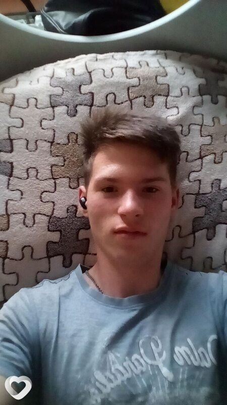 Даниил, 20, Омске — анкета №2893144