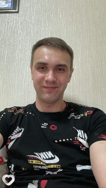 Илья, 28, Курске — анкета №2893492