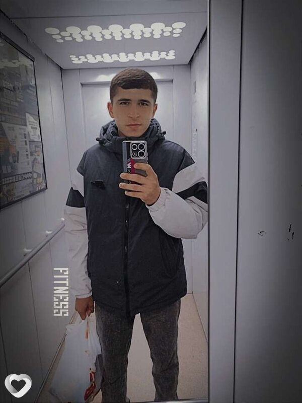 Ахмад, Салехард