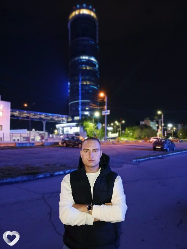 Александр, 20, Москве — анкета №2893933