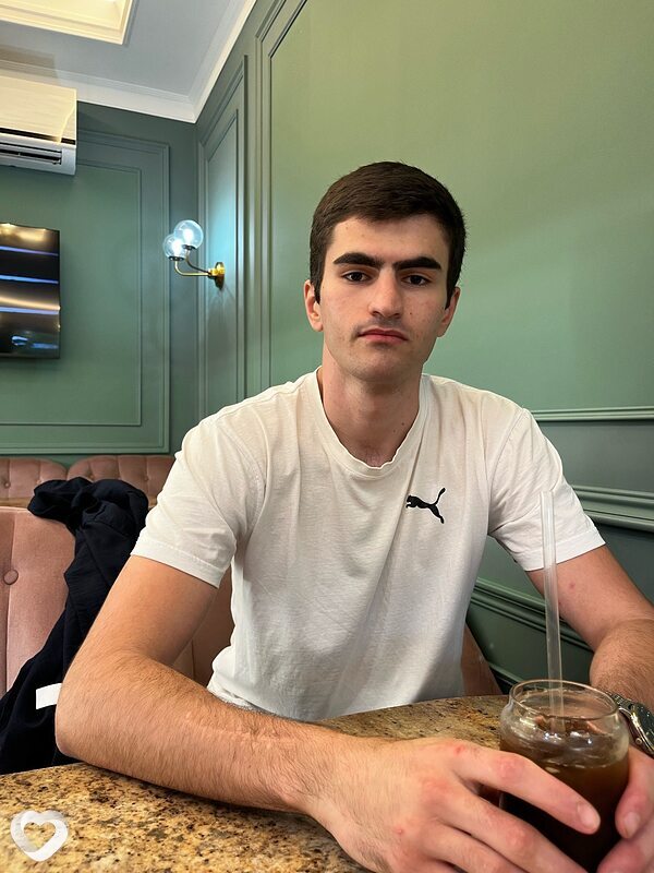 Азамат, 22, Черкесске — анкета №2894341