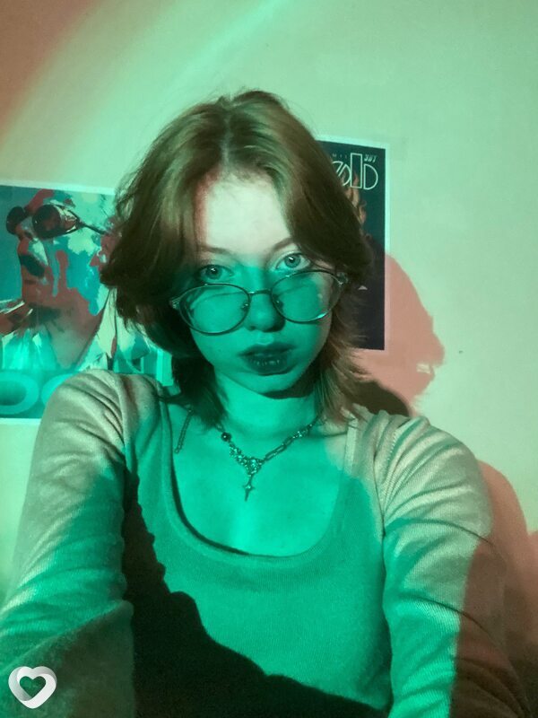 Анна, 19, Санкт-Петербурге — анкета №2894509