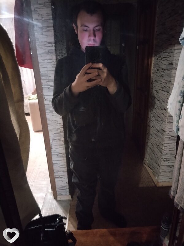 Евгений, 21, Новочебоксарске — анкета №2894714