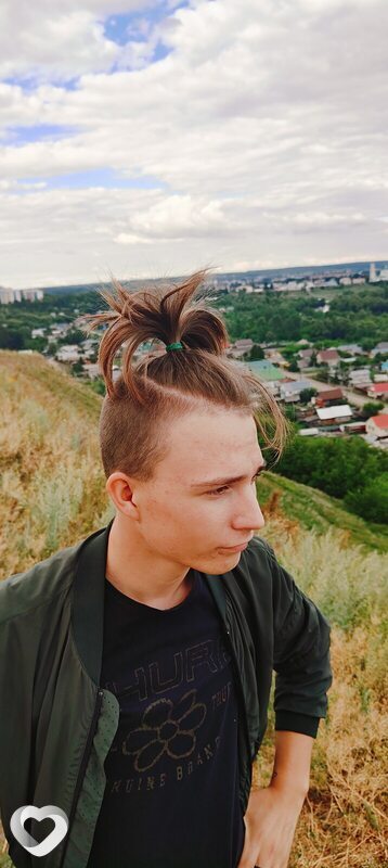 Владислав, 19, Елабуге — анкета №2895243