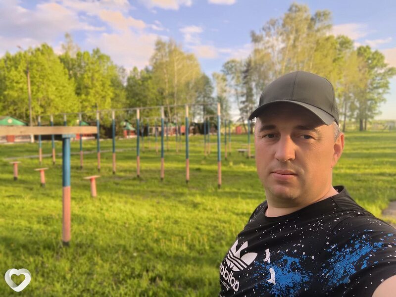 Artur, Докучаевск