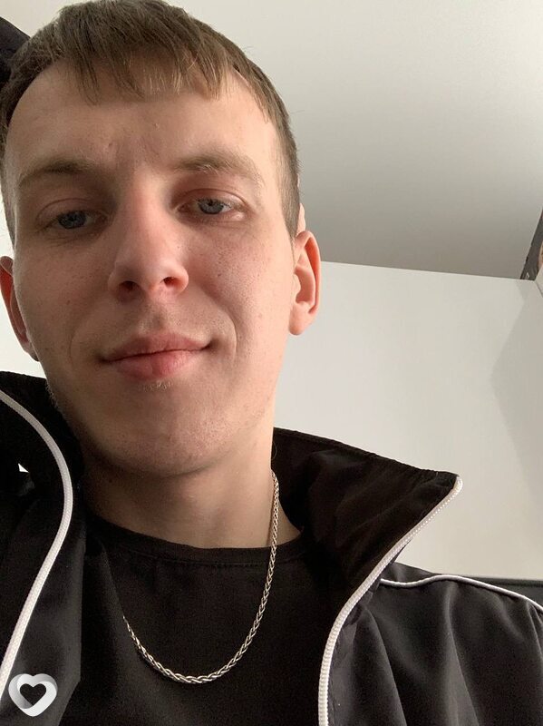 Дмитрий, 27, Ульяновске — анкета №2895064