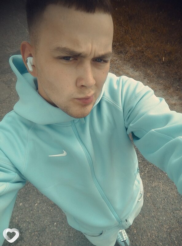 Никита, 21, Минске — анкета №2895567