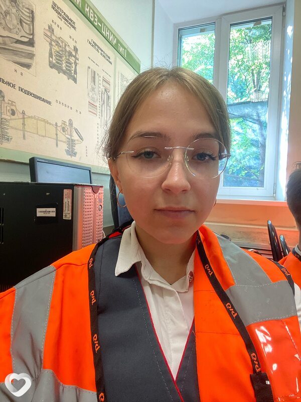 Елена, 22, Омске — анкета №2896938