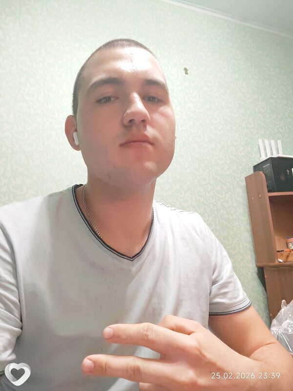 Дмитрий, 25, Ангарске — анкета №2896943
