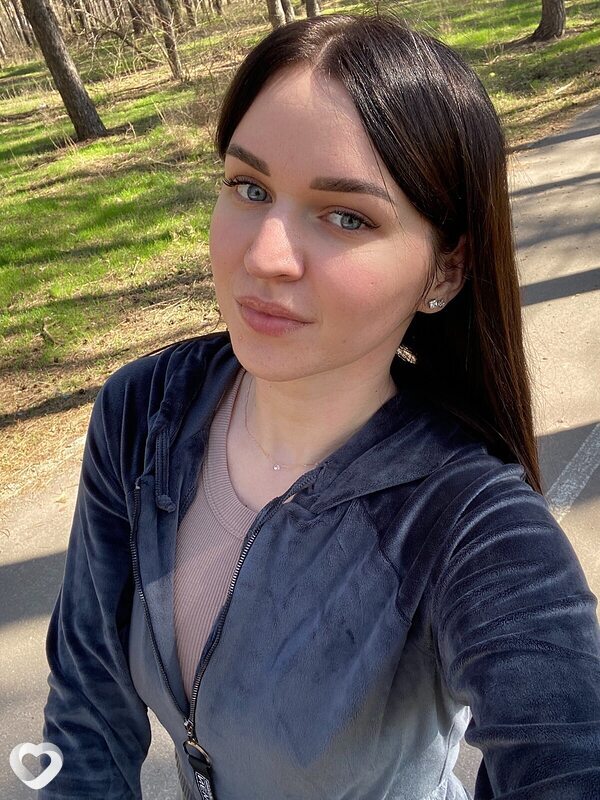 Натали, 26, Лисках — анкета №2896255