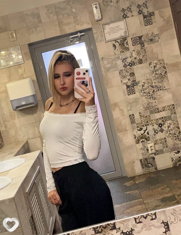 Кристина, 21, Санкт-Петербурге — анкета №2896684