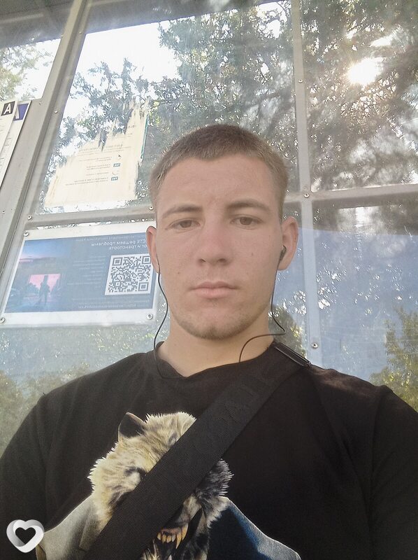 Станислав, 20, Феодосии — анкета №2896805