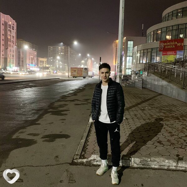 Адиль, Краков