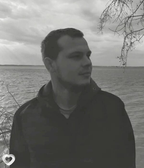 Артём, 25, Петропавловске — анкета №2897353