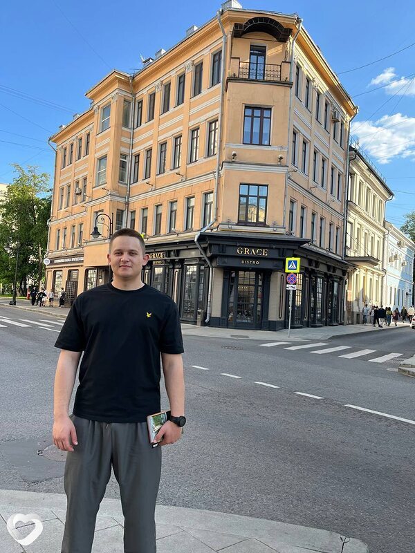 Максим, 22, Москве — анкета №2897463