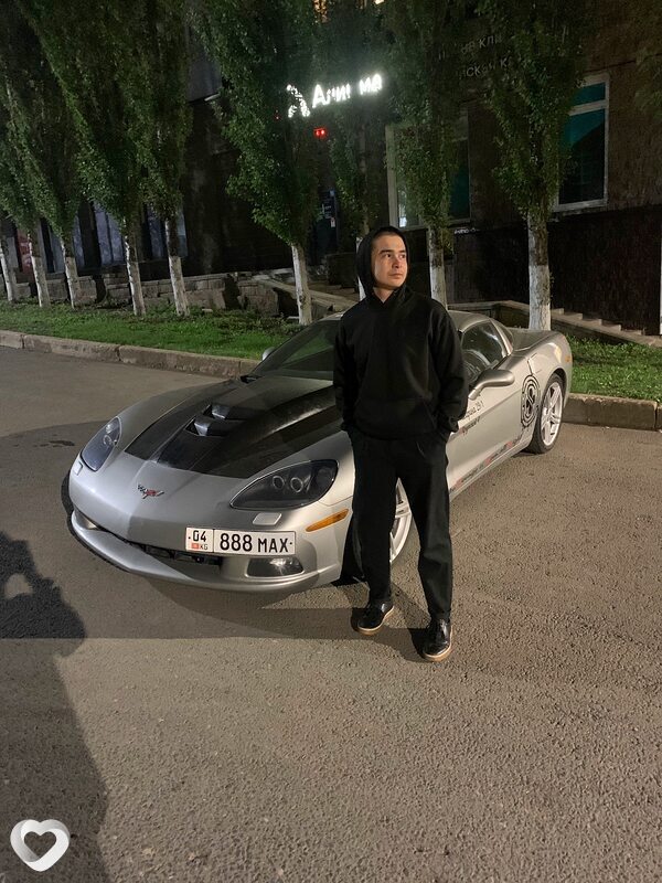 Кирилл, 21, Уфе — анкета №2897651