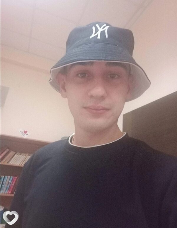 Иван, 24, Ульяновске — анкета №2898074