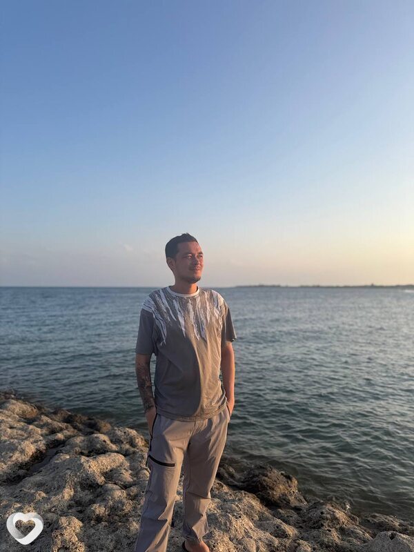 Oleg, 30, Бишкек — анкета №2898112