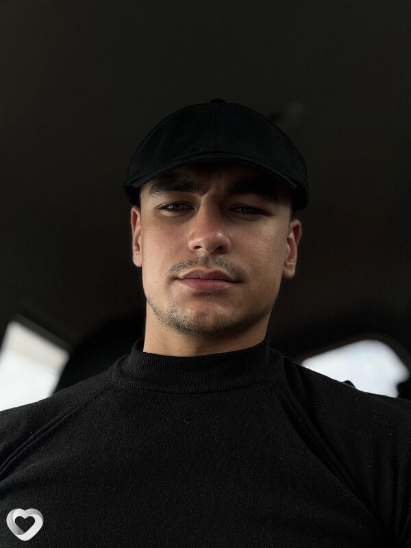 Георгий, 23, Калуге — анкета №2897915
