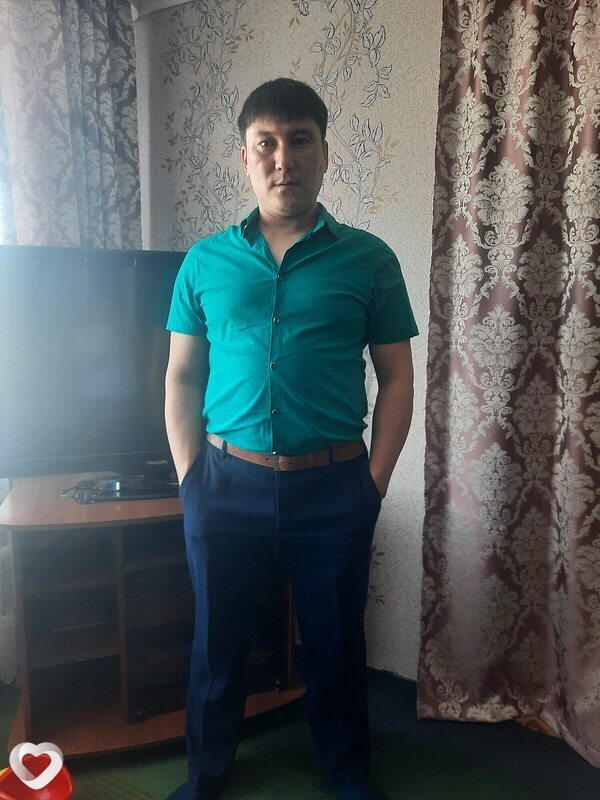 Артур, 41, Марксе — анкета №2898225