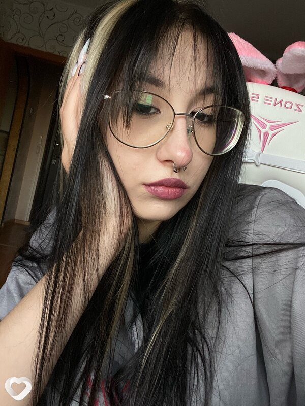 Юлия, 21, Красноярске — анкета №2898315