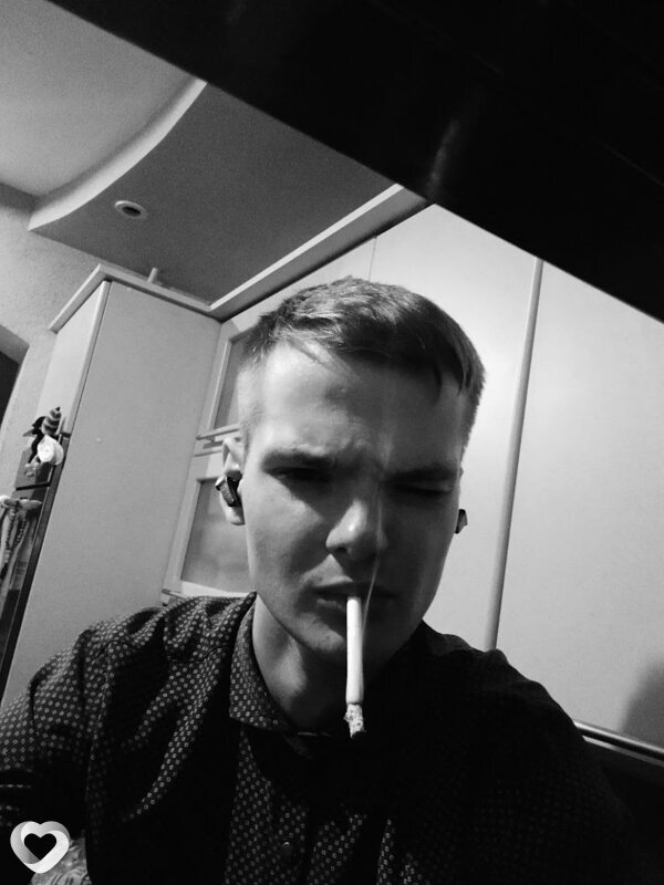 Денис, 21, Гомеле — анкета №2898376