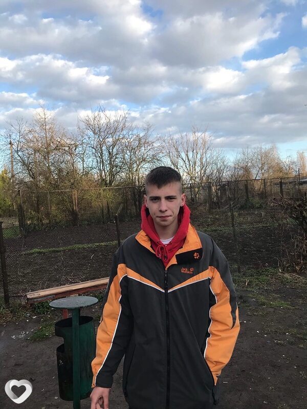 Иван, 23, Чехове — анкета №2898447