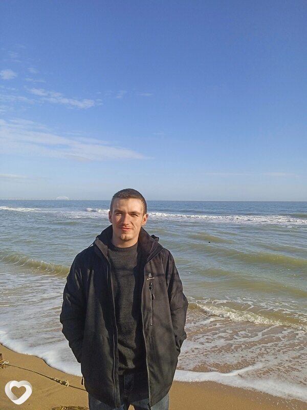 Виталик, 26, Керчи — анкета №2899205