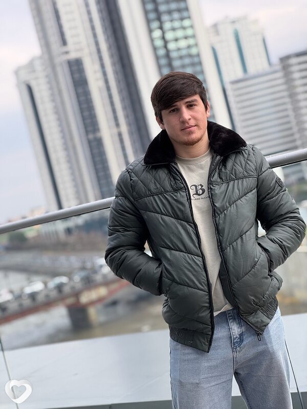 Ясин, 21, Москве — анкета №2899416